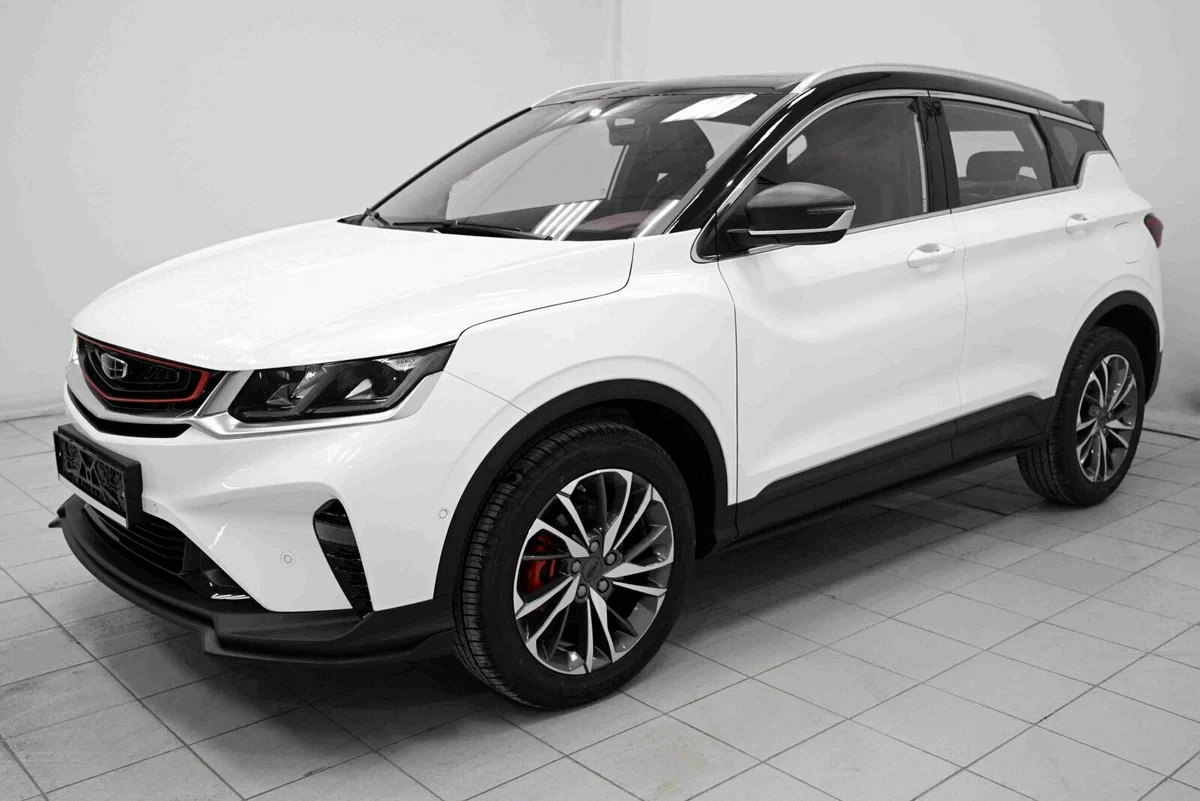 Geely Coolray в наличии по цене от 1 249 000 рублей