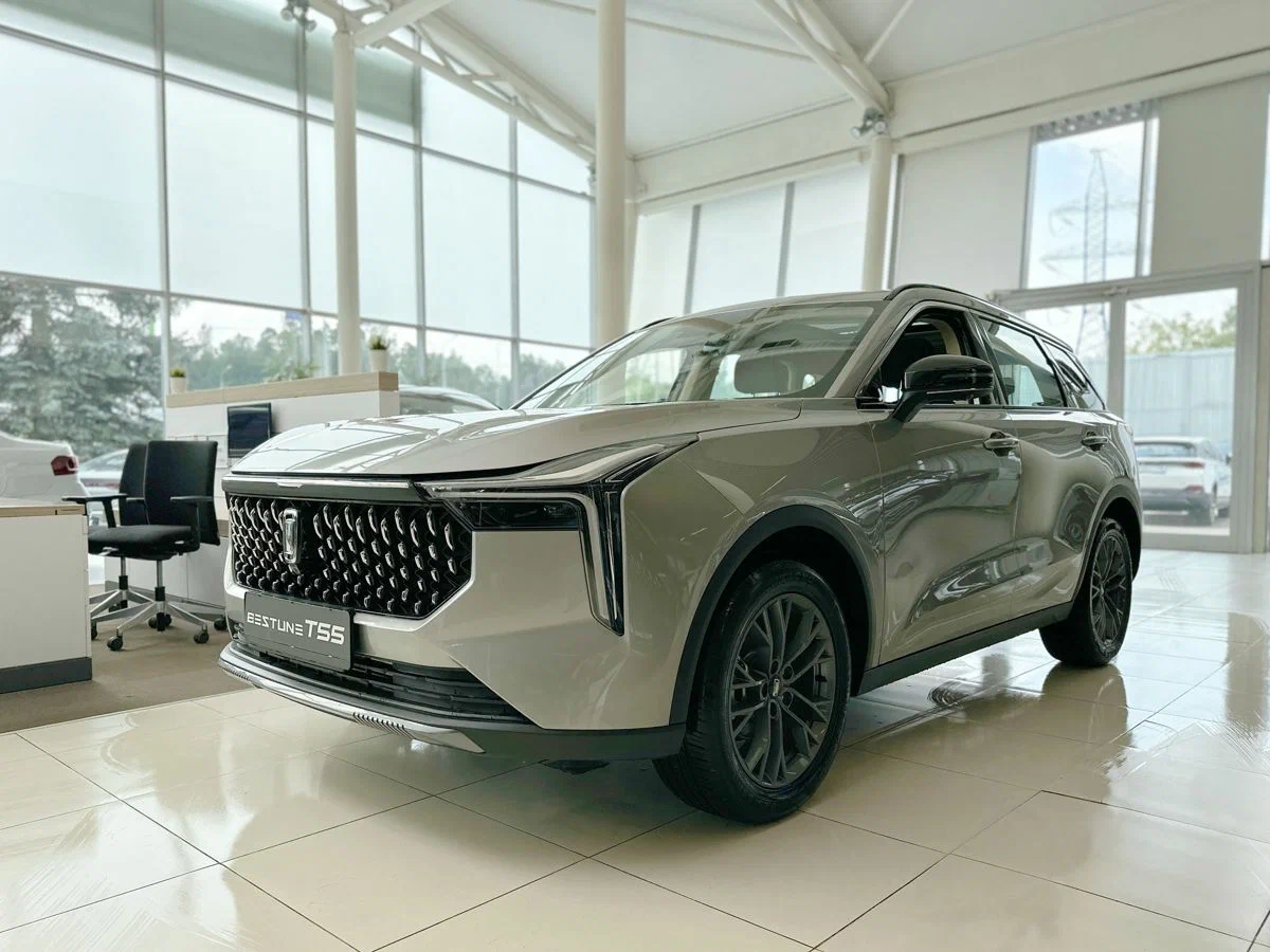 Faw Bestune T55 с салона по цене от 1 447 000 рублей